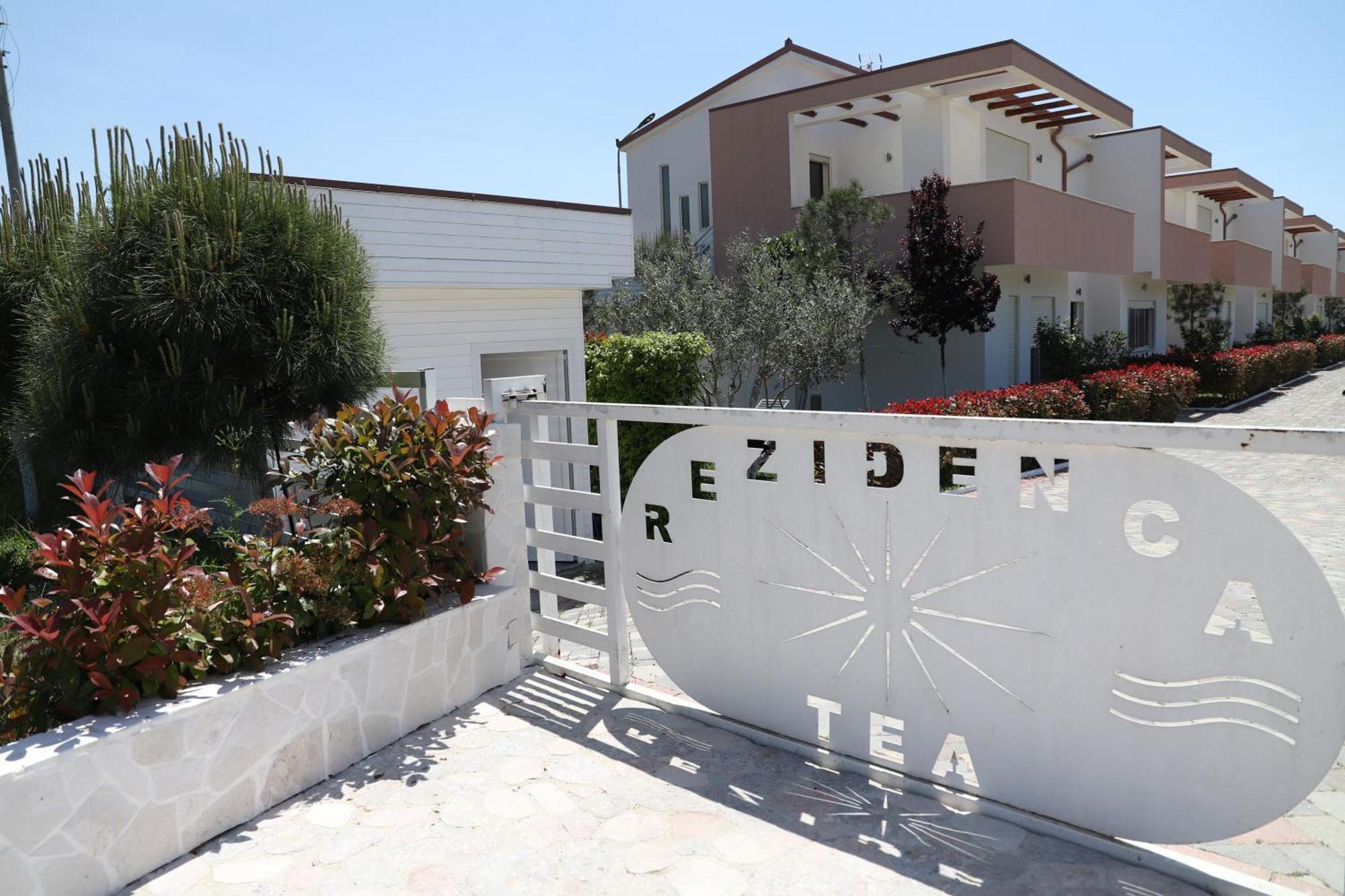 Tea Residence, Gjiri I Lalzit Apartments Durrës Exterior foto